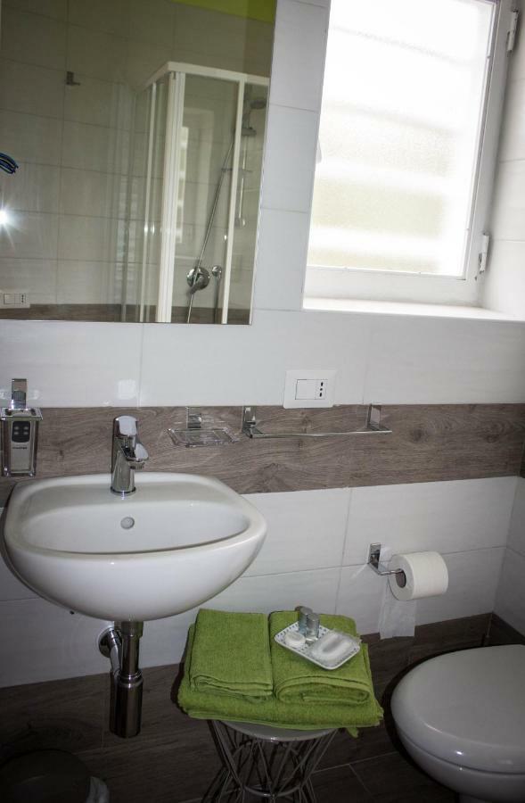 I Muretti A Secco B&B Кастел дел Монте Екстериор снимка